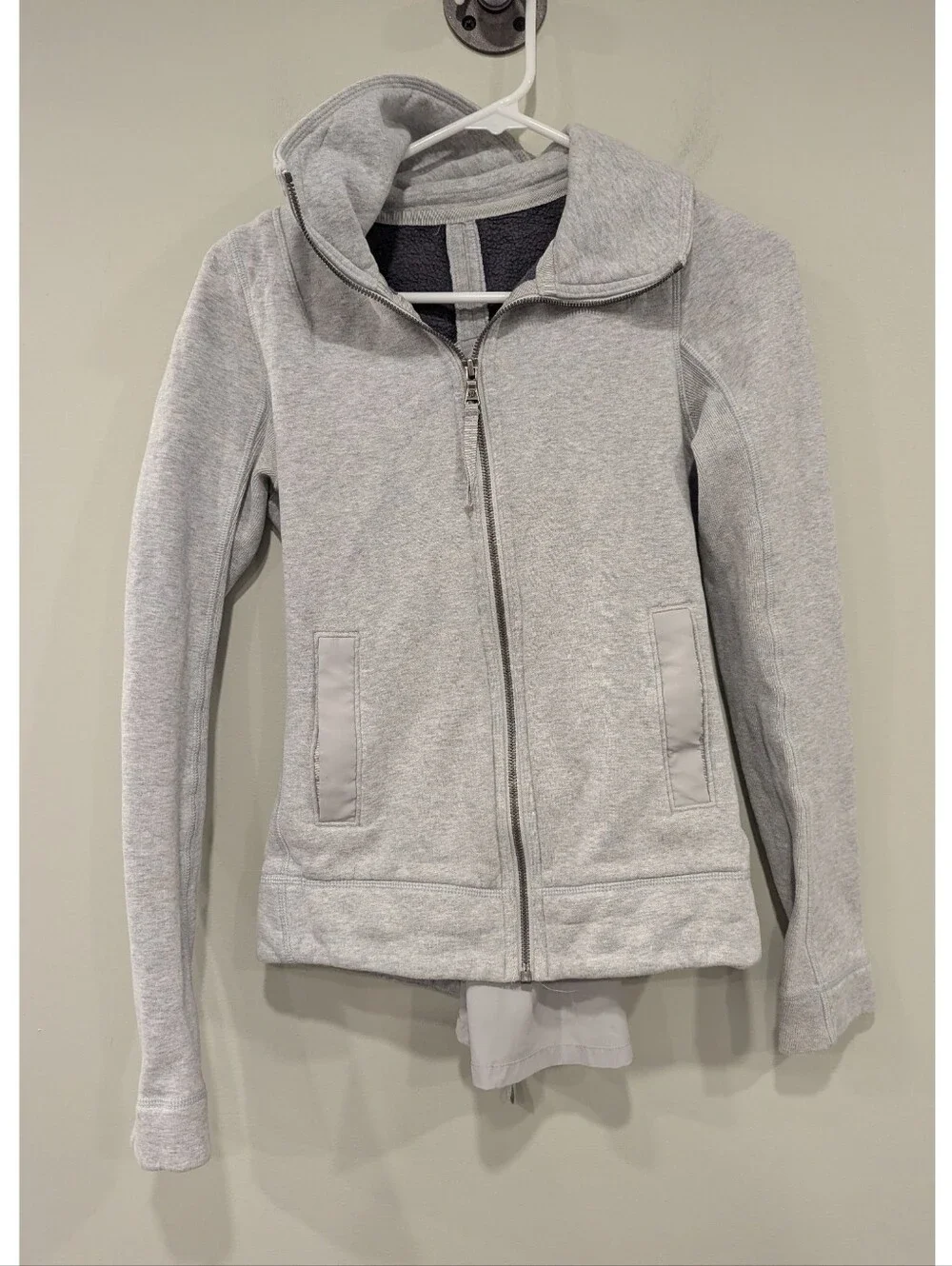 Lululemon En Route Full Zip Jacket In Heathered Grey Size 4